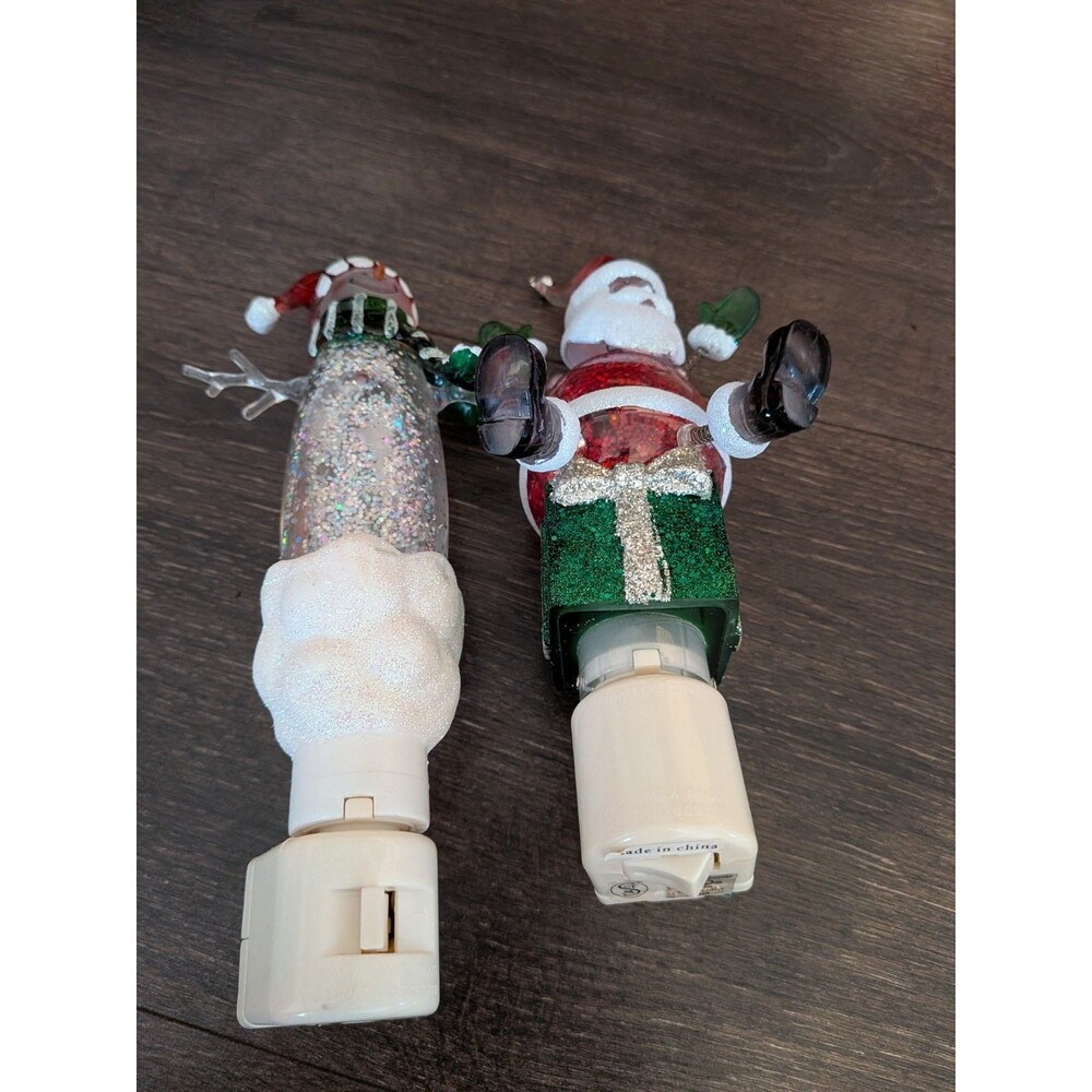 Avon Shimmer Glitter Night Lights Wall Plug-ins / Snowman & Santa Claus - Picture 3 of 4